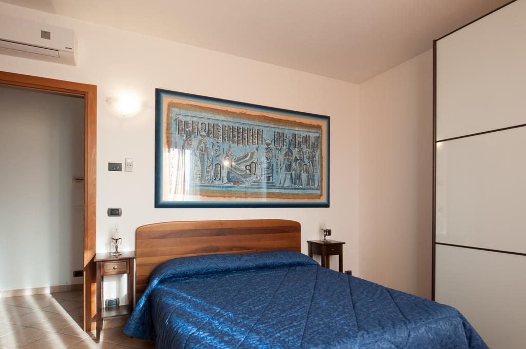 B&B Villa Gloriana Sona Phòng bức ảnh